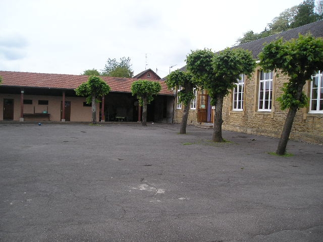 COUR 3